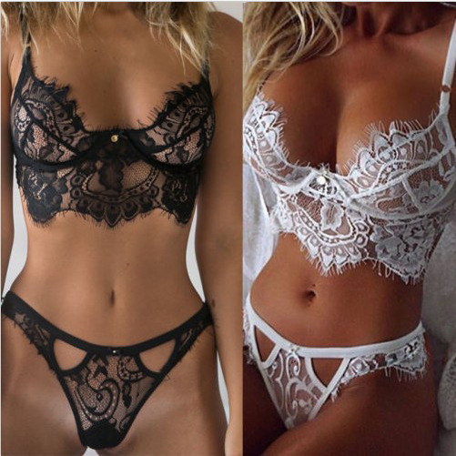 Women Lace Bra And Panty Set With Scallop Trim