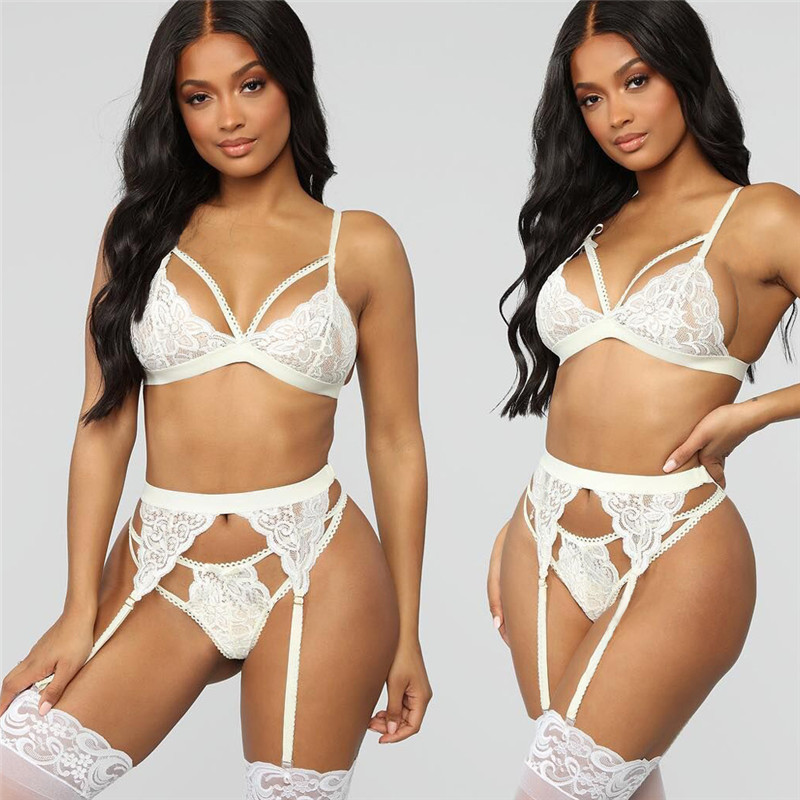 Women Lace Bra And Panty Set With Garter Belt